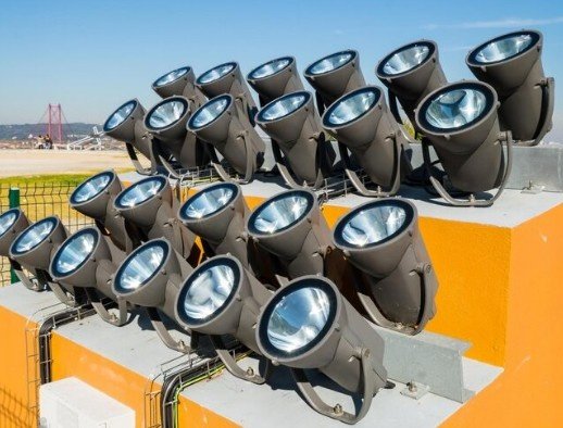 How Does Xenus Global India Maintain Quality Standards in Aviation Lighting?