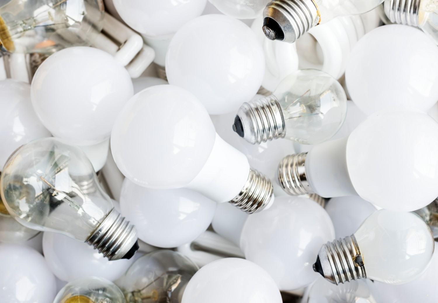 What Should You Look for When Choosing LED Tube Light Manufacturers in Ghaziabad?